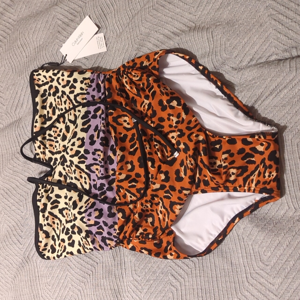 Calvin Klein V-neck Leopard Print One-piece Swimsuit Size 16